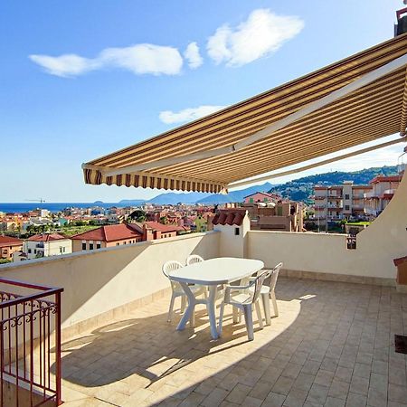Bella Vista - By Ligooria Daire Pietra Ligure Dış mekan fotoğraf