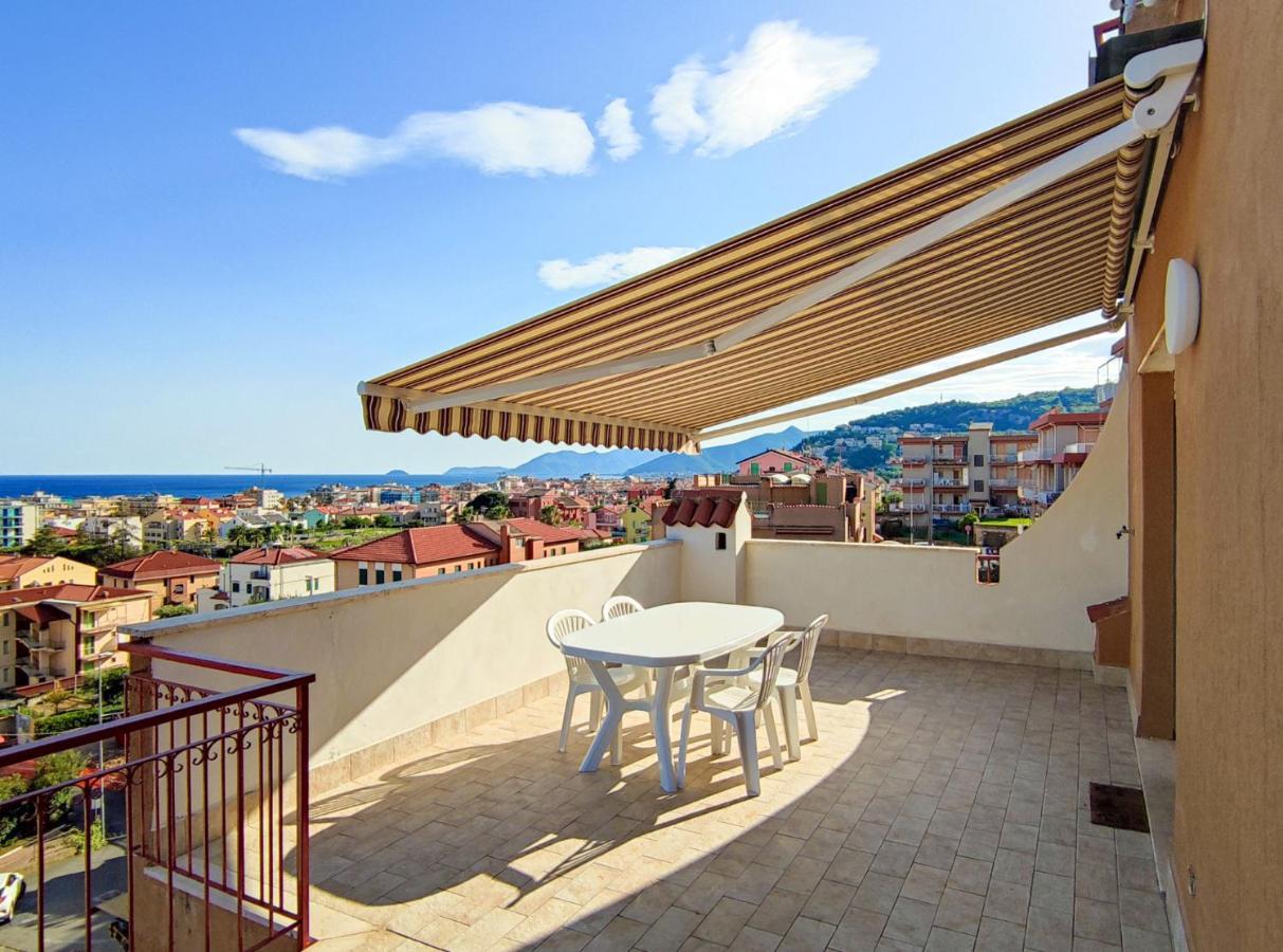 Bella Vista - By Ligooria Daire Pietra Ligure Dış mekan fotoğraf