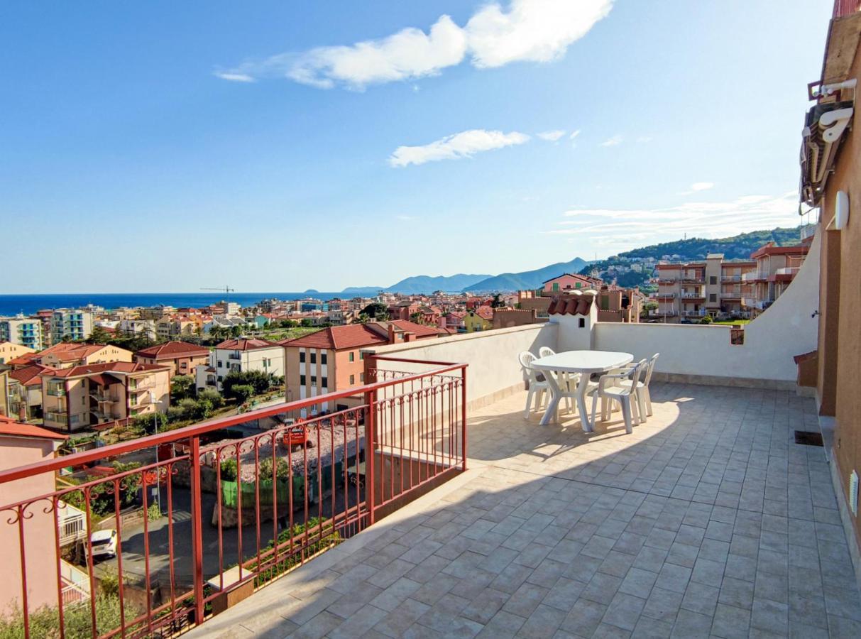 Bella Vista - By Ligooria Daire Pietra Ligure Dış mekan fotoğraf